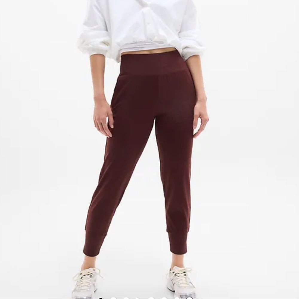 Athleta Women's High-Waisted Joggers - burgundy - Picture 1 of 5